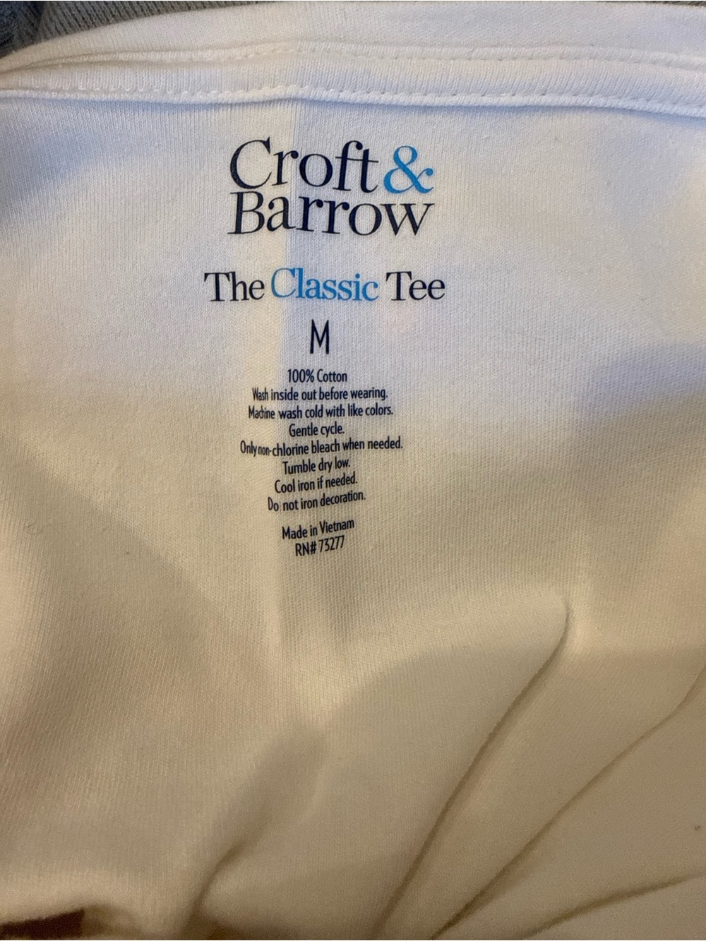 Croft & Barrow The Classic Tee Rainbow Christmas Tree Women's Medium 100% Cotton - Picture 2 of 6